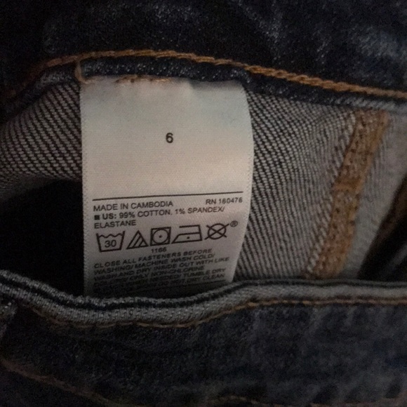 Old Navy Denim skirt - Picture 3 of 5